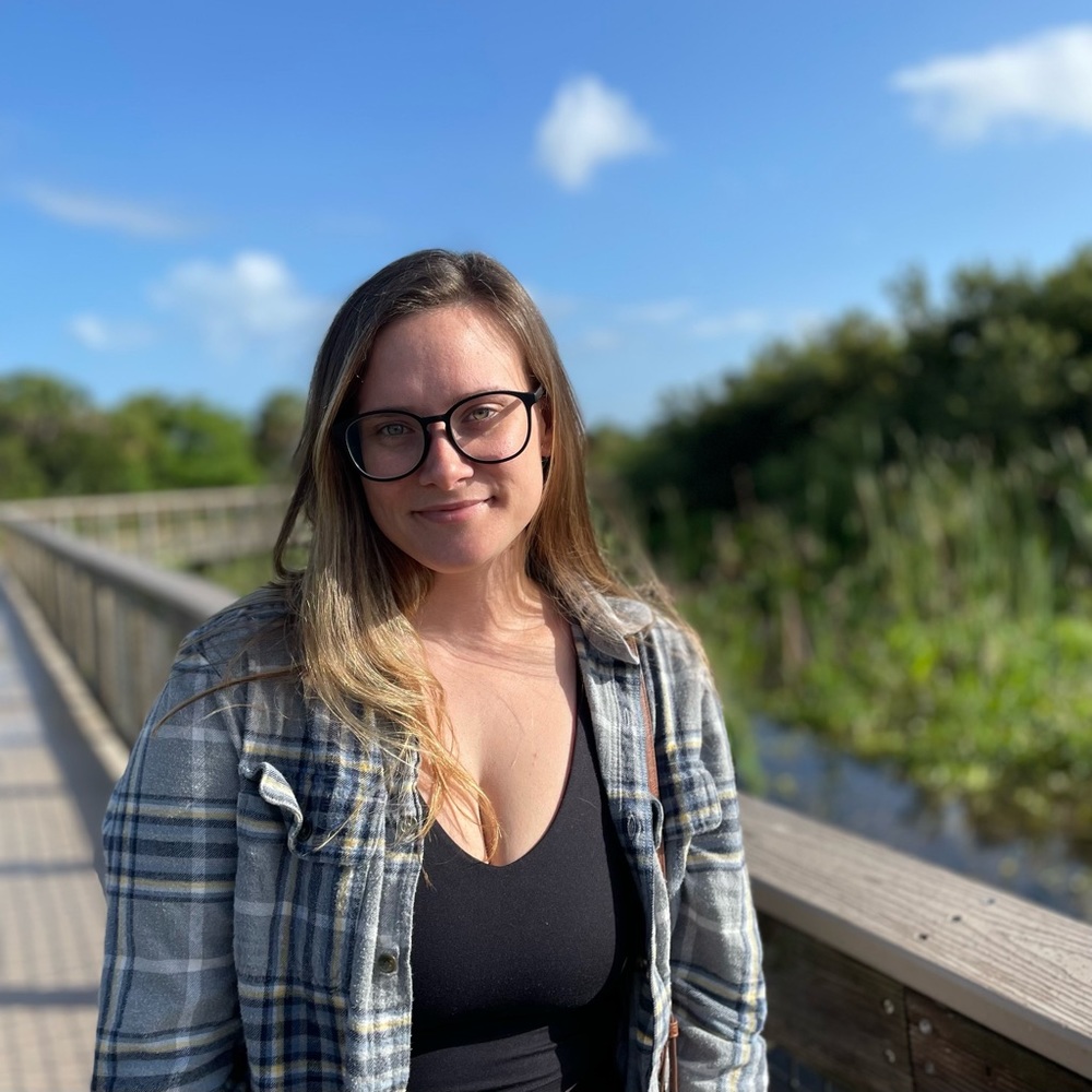 Meet your Posher, Courtney